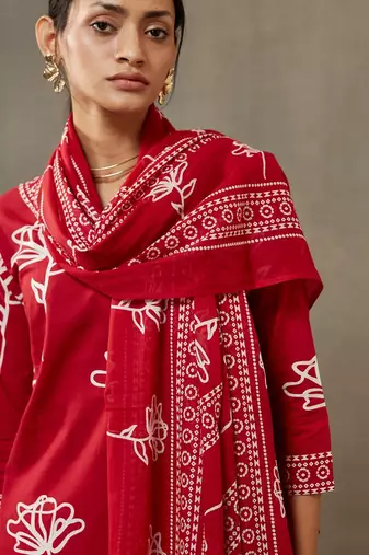 women floral printed cotton sleek work smart office kurta with trousers & dupatta