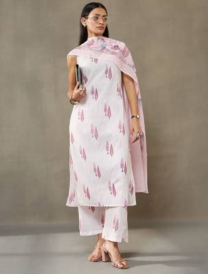women ethnic motifs printed cotton sleek work smart office kurta with trousers & dupatta 1