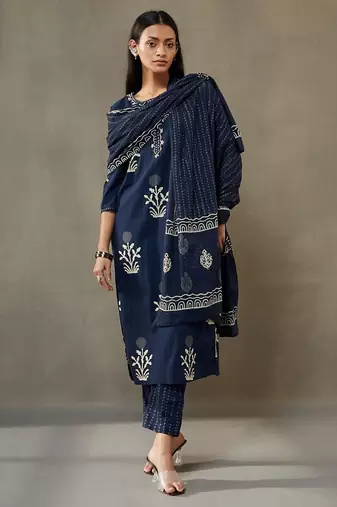women ethnic motifs printed thread work cotton sleek work smart office kurta with trousers & dupatta