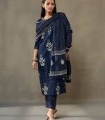 women ethnic motifs printed thread work cotton sleek work smart office kurta with trousers & dupatta