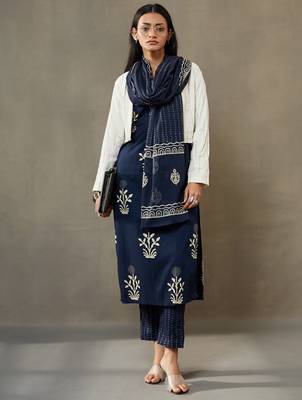 women ethnic motifs printed thread work cotton sleek work smart office kurta with trousers & dupatta 5