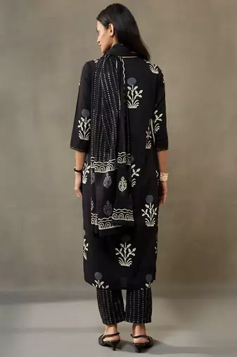 women ethnic motifs printed cotton sleek work smart office kurta with trousers & dupatta