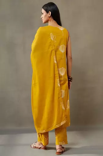 women floral printed cotton structured work kurta with palazzos & dupatta