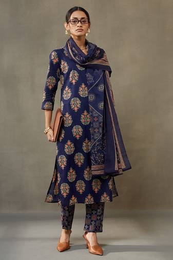 women ethnic motifs printed cotton sleek work smart office kurta with trousers & dupatta