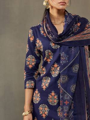 women ethnic motifs printed cotton sleek work smart office kurta with trousers & dupatta 2