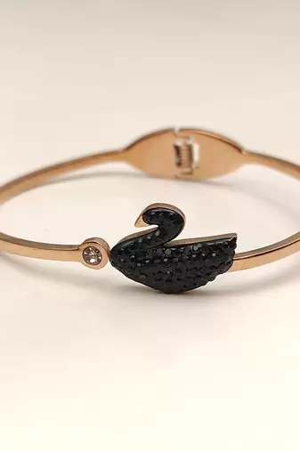 Black swan crystal bangle bracelet in rose gold tone