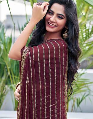 brown embellished sequinned saree 5