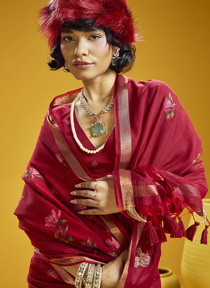Red munga cotton blend handloom weaving casual wear saree