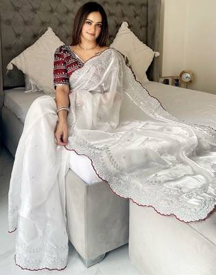 white jimmychoo silk embroidery work saree 5