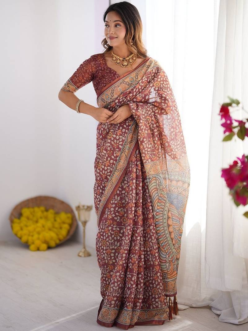 maroon floral printed pure cotton saree with blouse piece