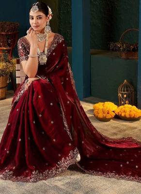 maroon floral embroidered heavy work saree 3