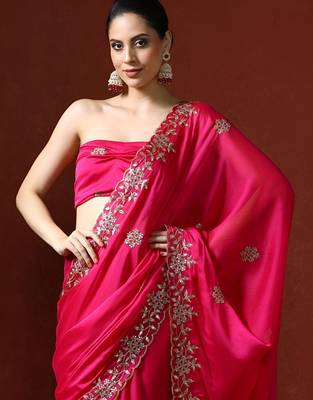 pink embellished sequinned saree 3