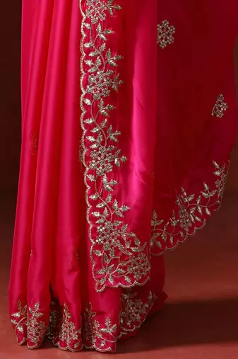 pink embellished sequinned saree