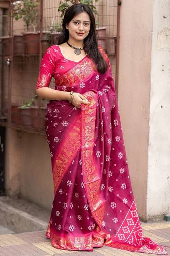 pink bandhani zari bandhani saree