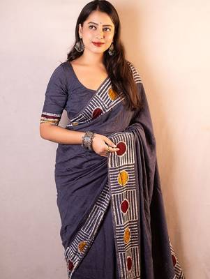grey printed chanderi saree  with unstitched blouse piece 3