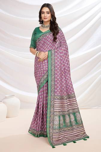 Pink floral printed saree with blouse piece
