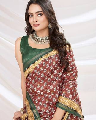 Red ajrak printed pashmina saree 5