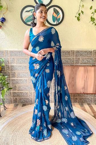 teal teal & silver-toned embellished sequinned saree