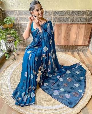 teal teal & silver-toned embellished sequinned saree 3
