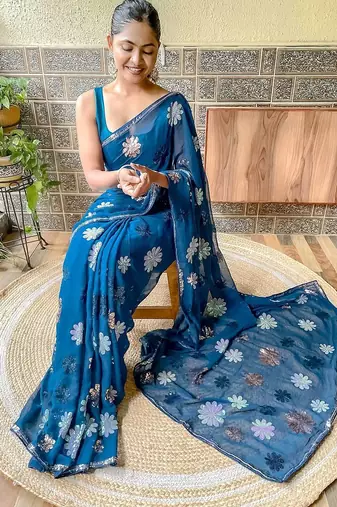 teal teal & silver-toned embellished sequinned saree
