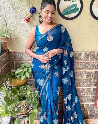 teal teal & silver-toned embellished sequinned saree 5