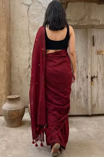 maroon floral woven design zari pure cotton saree