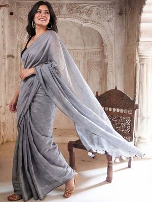 grey geometric woven design mirror work pure cotton saree 2