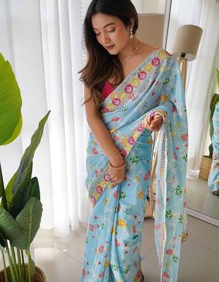 blue blue & white floral printed sequinned saree 2