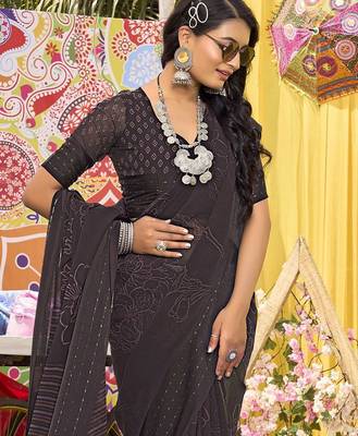 Brown floral sequinned saree 2