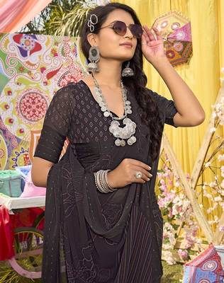 Brown floral sequinned saree 3