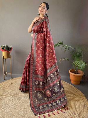 Red ethnic motifs printed saree 2