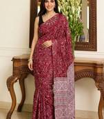 maroon bandhani mirror work bandhani saree