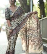 Cream kalamkari mirror work bandhani saree