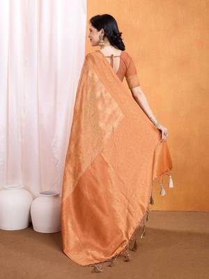 Peach woven design banarasi saree 3