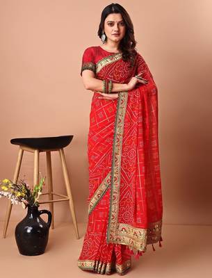 red women embroidered bandhani saree 1