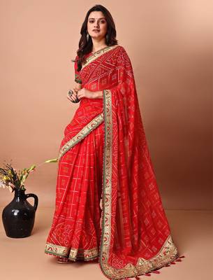 red women embroidered bandhani saree 3