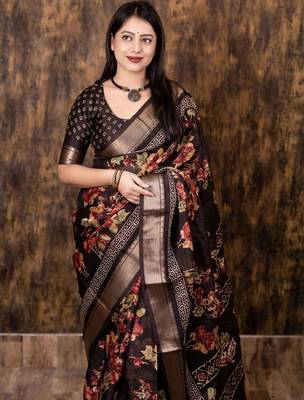 Brown floral zari saree 2