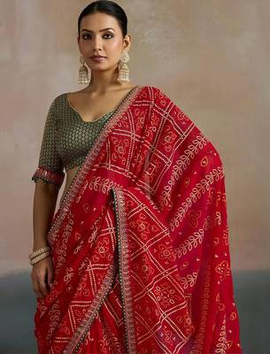 Red printed sequinned pure georgette bandhani saree 4