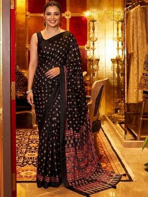 Black women ajrak block mirror work saree 1