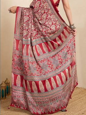 Red ethnic motifs block print ready to wear saree 4