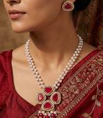 Gold plated pendant pearl necklace set with crystal stone earrings