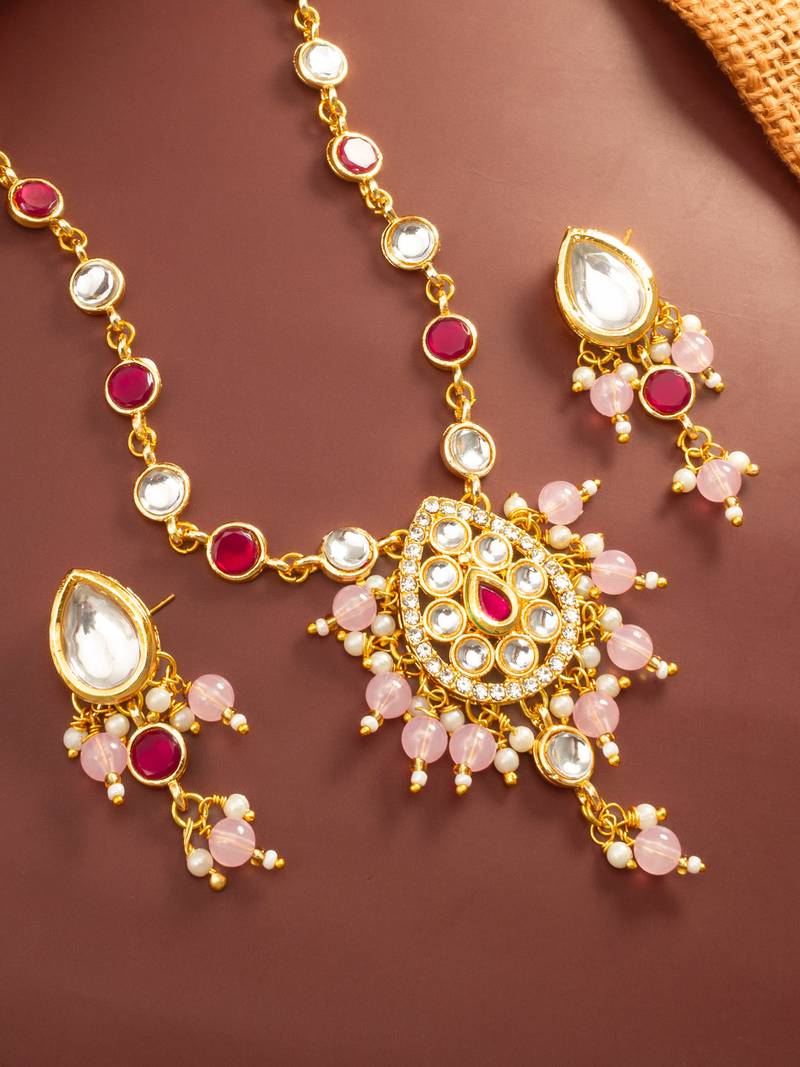 Bead gold plated kundan pendant necklace set
