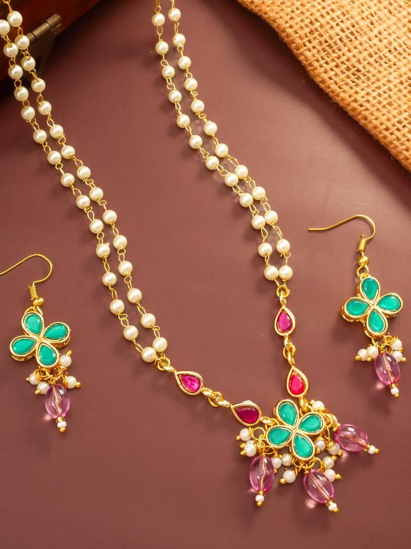 Gold plated double layered pearl necklace with floral accents