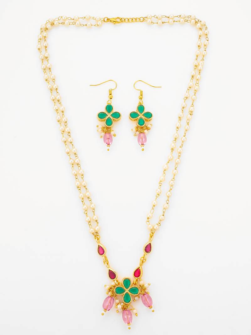 Gold plated double layered pearl necklace with floral accents