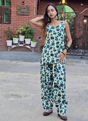 Printed cotton kurti with farshi salwar 3