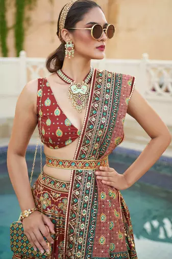 Brown Print Stones & Sequins Na Semi Stitched Lehenga Set