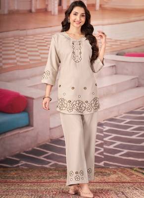 Cream heavy rayon co-ords set 1