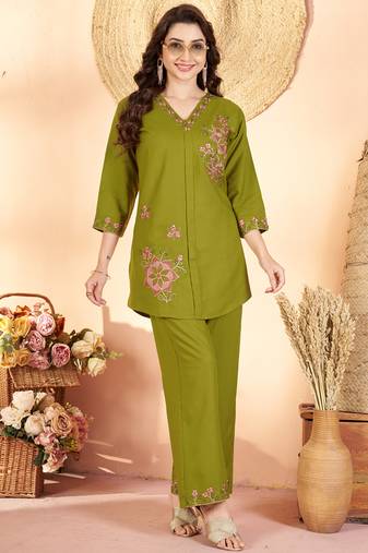 Mehendi heavy rayon co-ords set