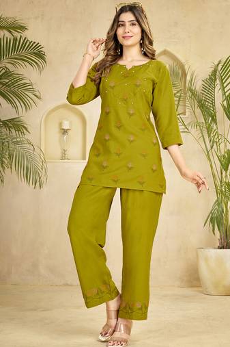 Mehendi heavy rayon co-ords set