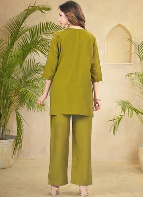 Mehendi heavy rayon co-ords set 2